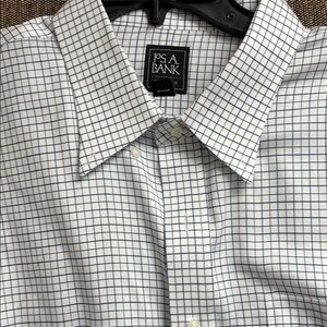 Jos. A. Bank White and Blue Casual Button Down Shirt with Textured Fabric